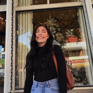 Meet your Posher, Hope